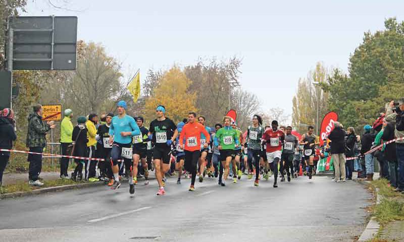 Am 5. November 2017 findet die 14. Auflage des Teltowkanal-Halbmarathon statt. Noch gibt es freie Starterplätze, Anmeldeschluss ist der 29. Oktober.